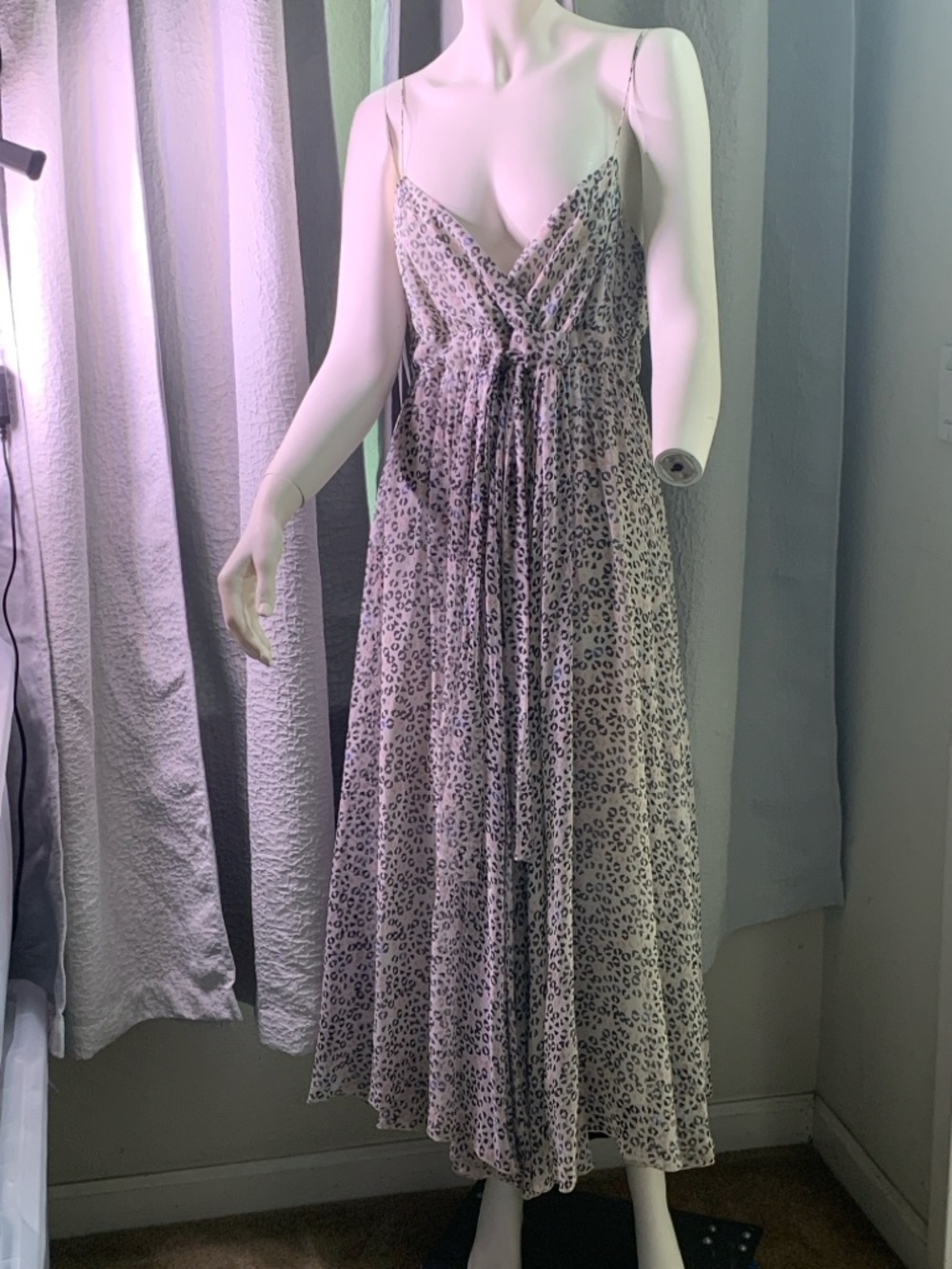 Diane Von Furstenberg Beige and Brown Leopard-Print Tie-Waist Maxi Dress size 12